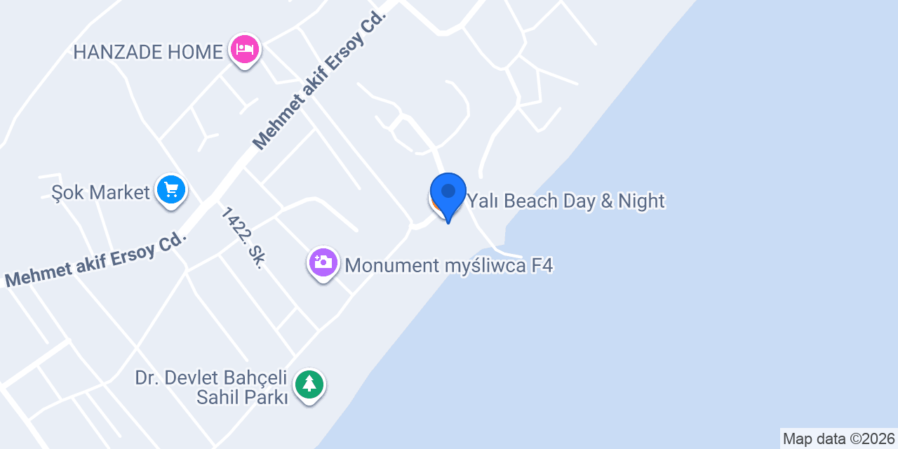 Yalı Beach Day & Night konumu