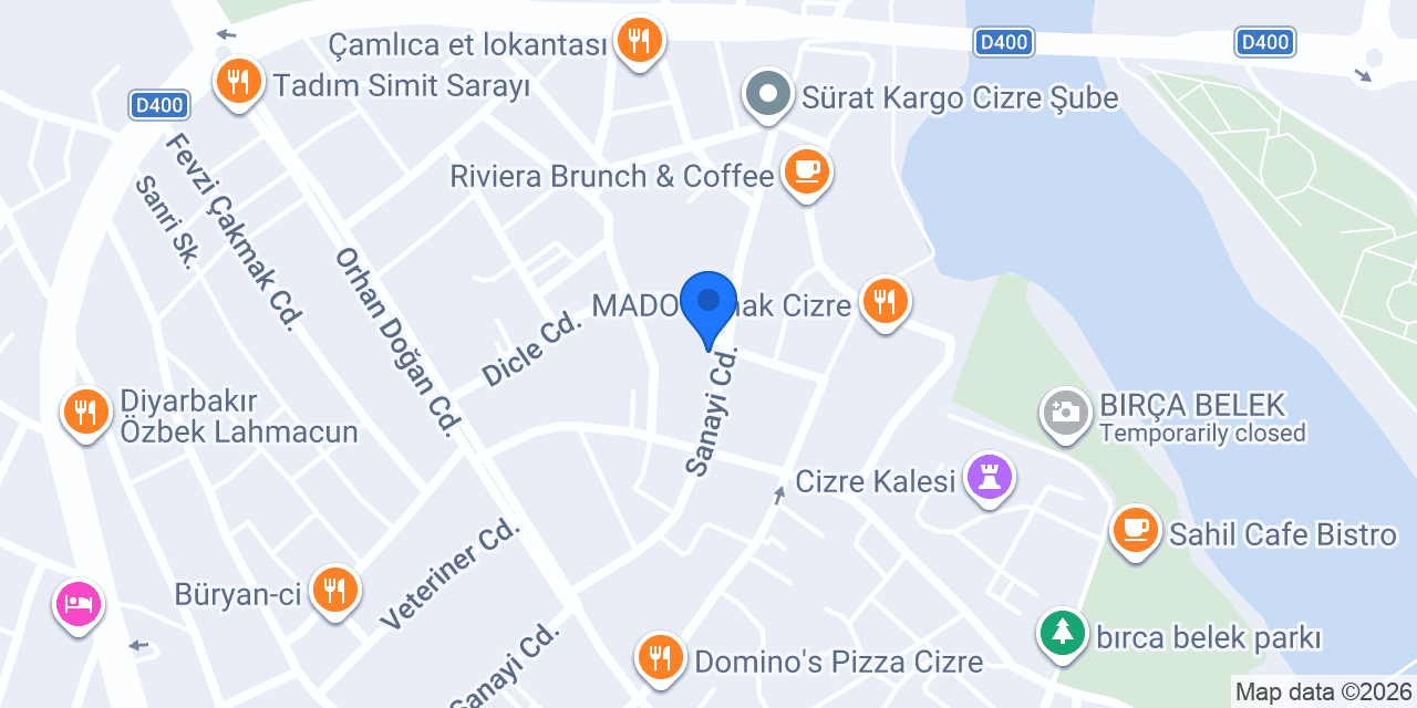 LONDON INTERNET CAFE konumu